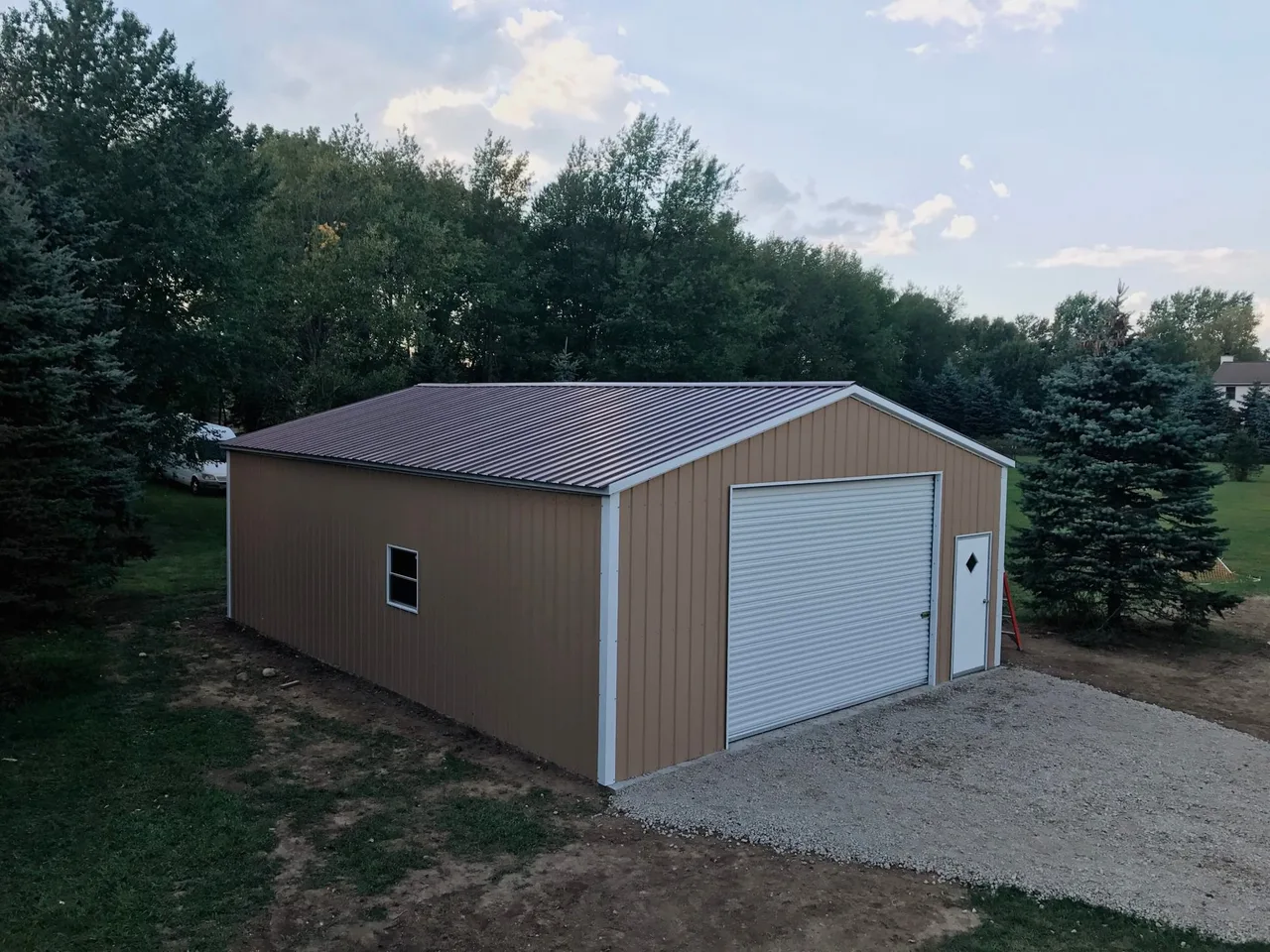 ec 204 single car garage